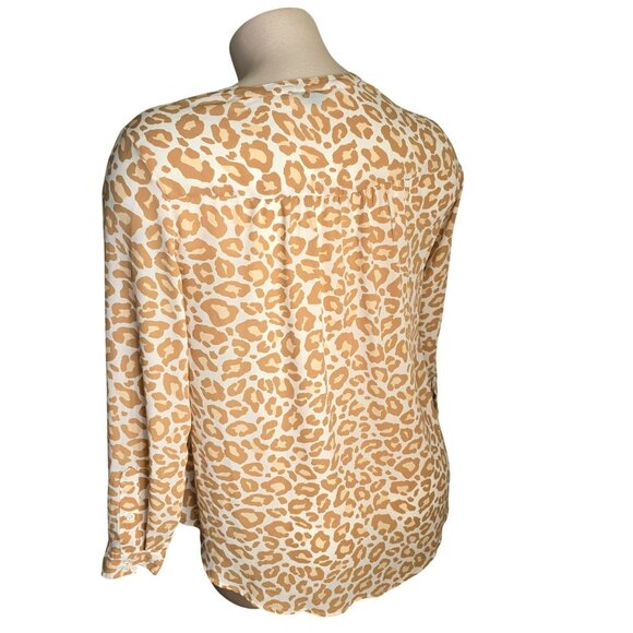 Torrid Womens Leopard Print Blouse Size 1 Tan & White V-Neck Long Sleeve JJ3876 - Picture 3 of 10